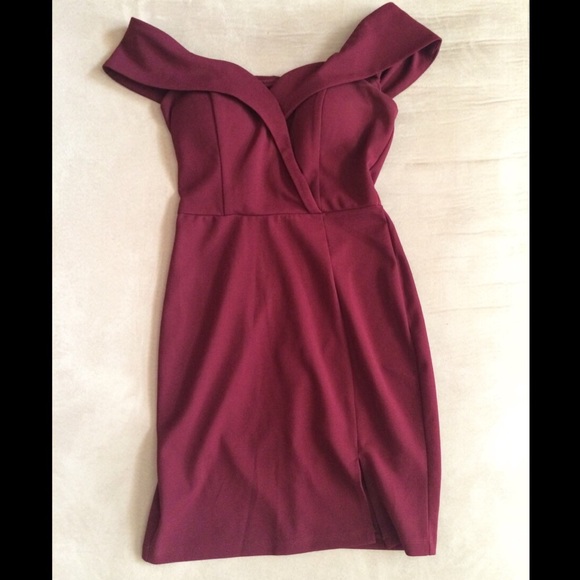 speechless off the shoulder bodycon dress